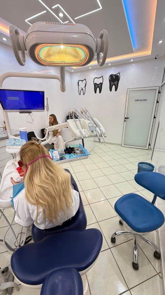 Clínica dental moderna en Marrakech con tratamientos de alta calidad
